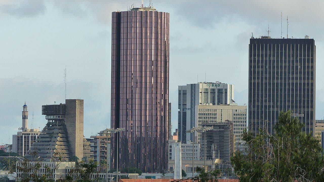 Affaire Rita Djédjé : ce que le scandale des « 320 millions » révèle sur les pièges de l'achat de terrain en Côte d'Ivoire